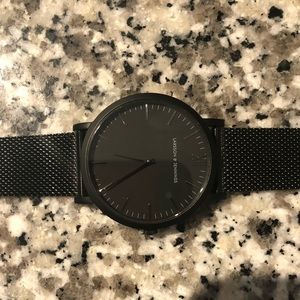 Larsson & Jennings Lugano 40mm Black